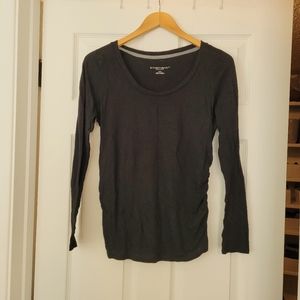 Liz Lange maternity top